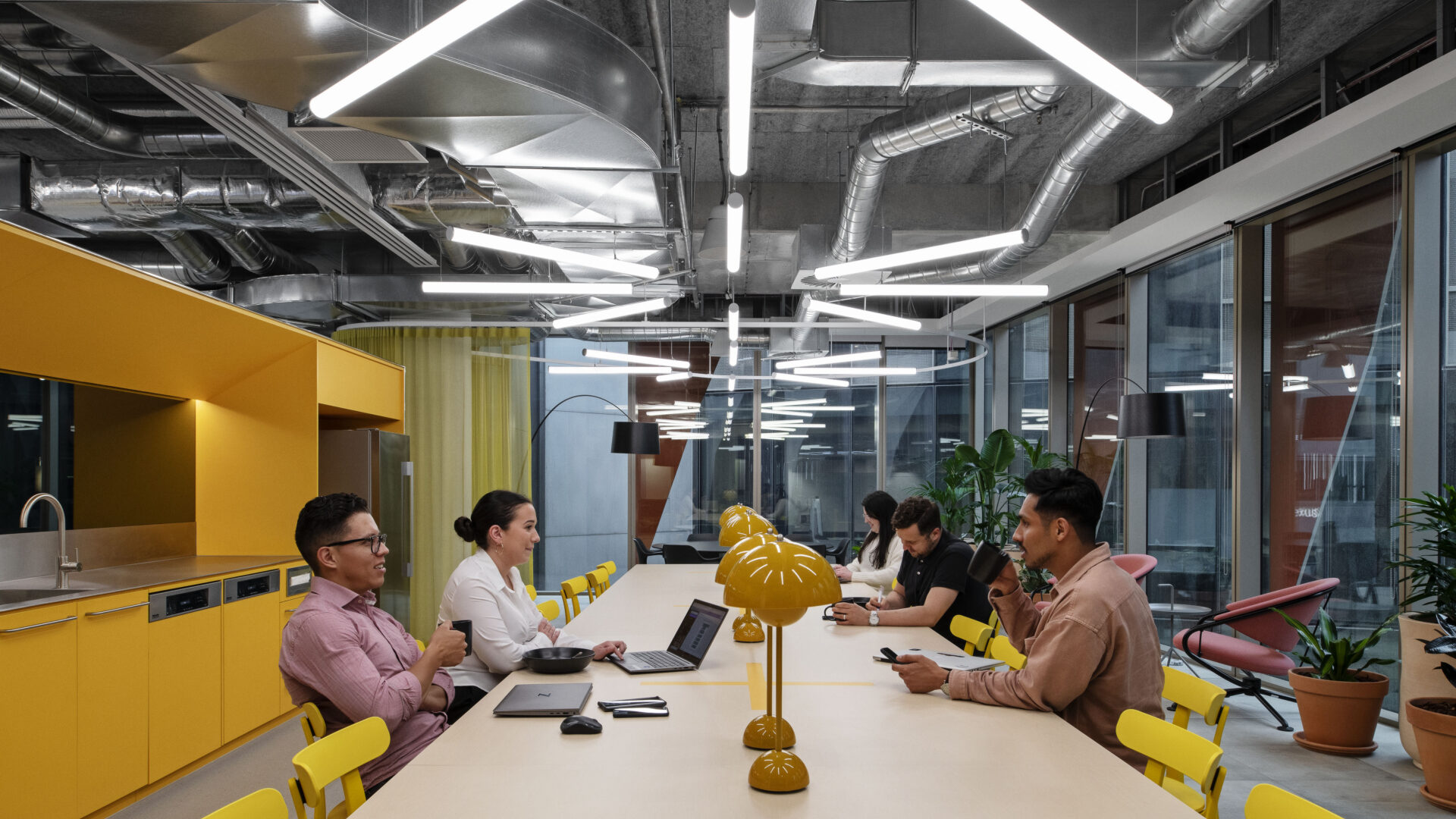 JLL connect 20995 V01 01 LR